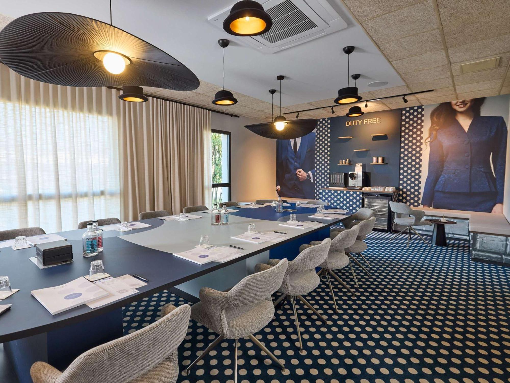 Novotel Valence Sud Ngoại thất bức ảnh